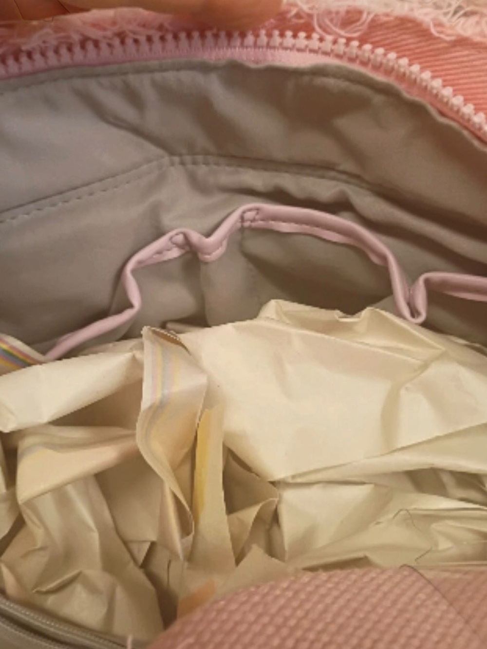 Wildfox Pink Frayed Denim Tote with Detachable Shoulder Strap NWT 🌸 - Picture 5 of 8